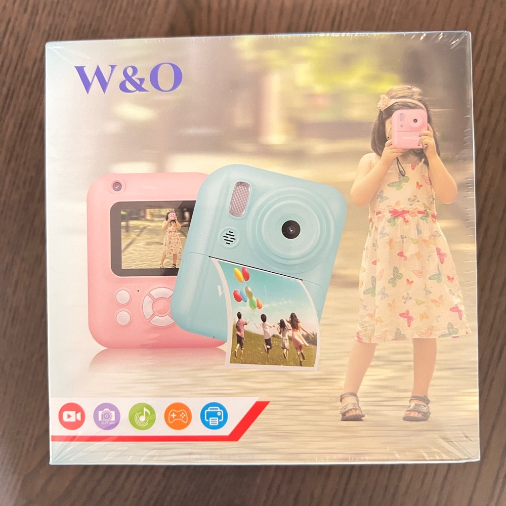 Brand new Instant print Camara- pink color